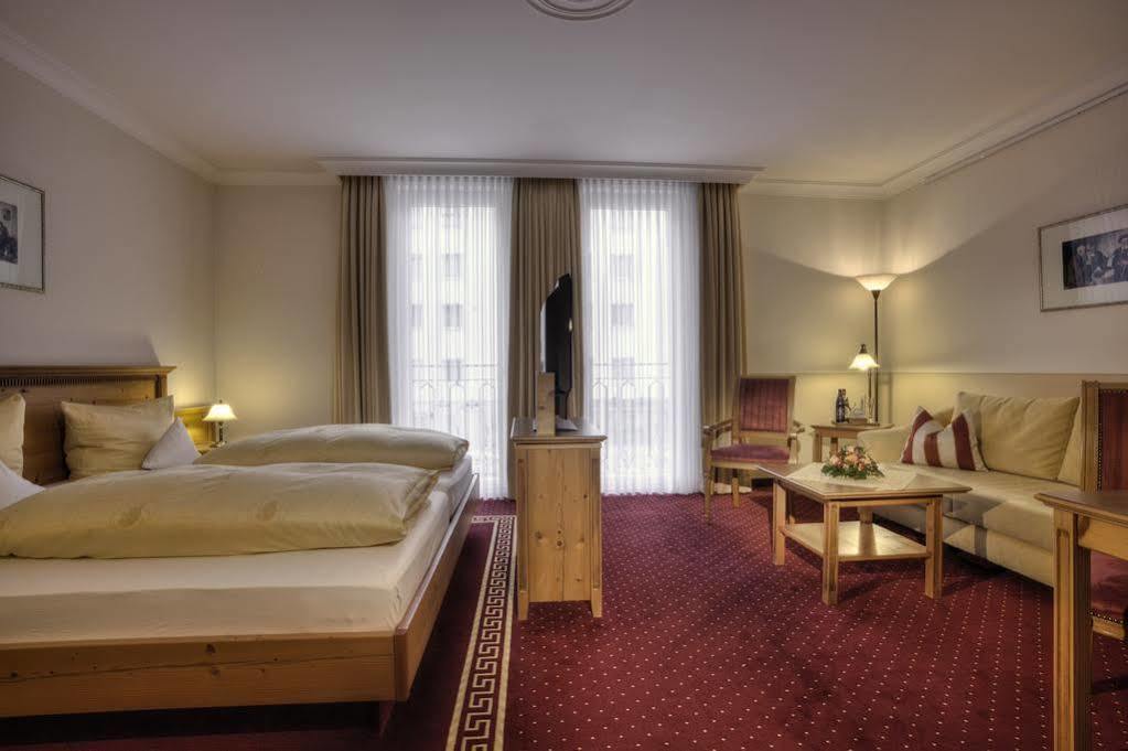 Hotel & Gaststaette Zum Erdinger Weissbraeu München Eksteriør bilde